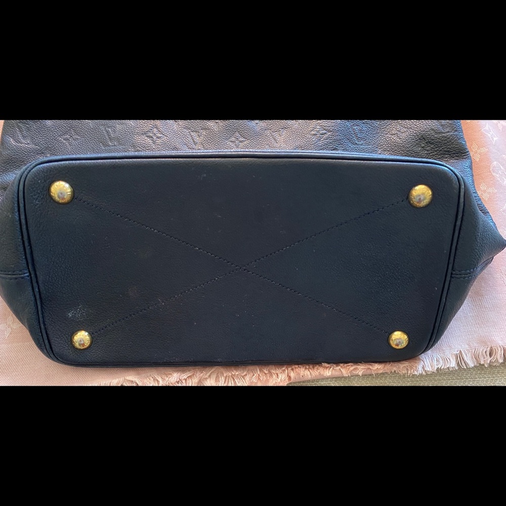 Louis Vuitton “ink blue” leather tote handbag. - Picture 3 of 4